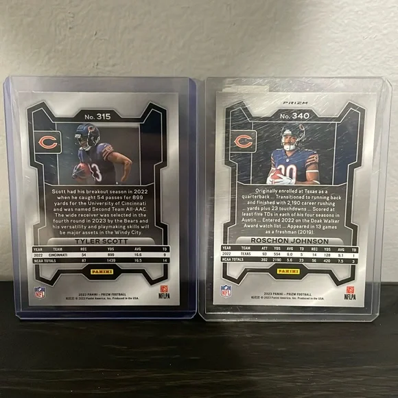 2 Chicago Bears Rookie Cards Roschon Johnson and Tyler Scott - Picture 2 of 2